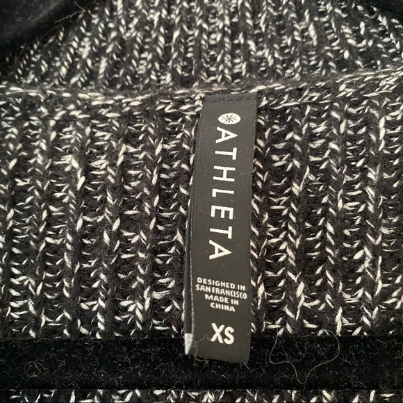 Athleta Shasta Wool Blend Sweater Womens XS - Picture 3 of 7